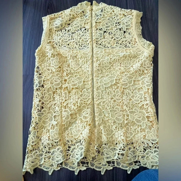 Nanette Lepore Womens Light yellow all lace zipper up blouse size S - Picture 4 of 5